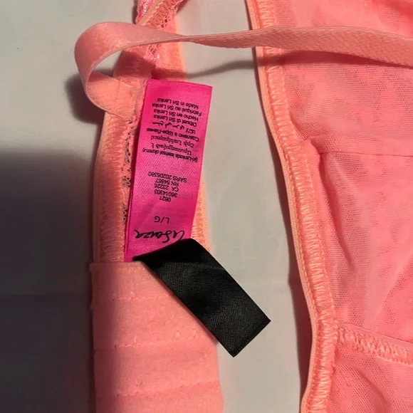 NWOT Large - Picture 3 of 3